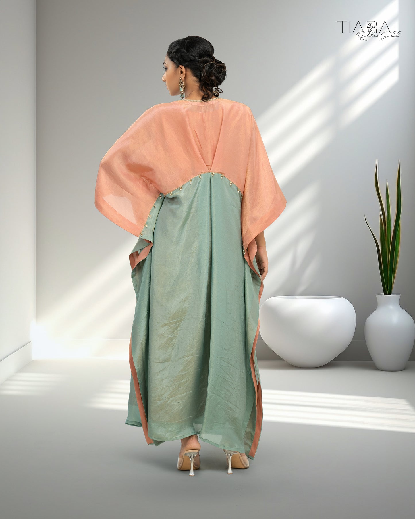 Kaari - Kaftan (Pink & Green)